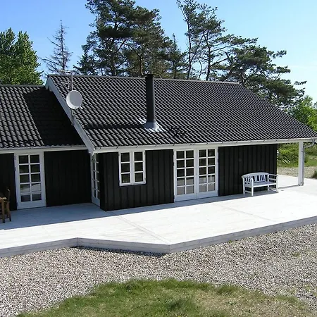 펜션 Four-bedroom Holiday In