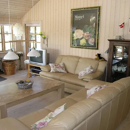 Four-bedroom Holiday In Hals